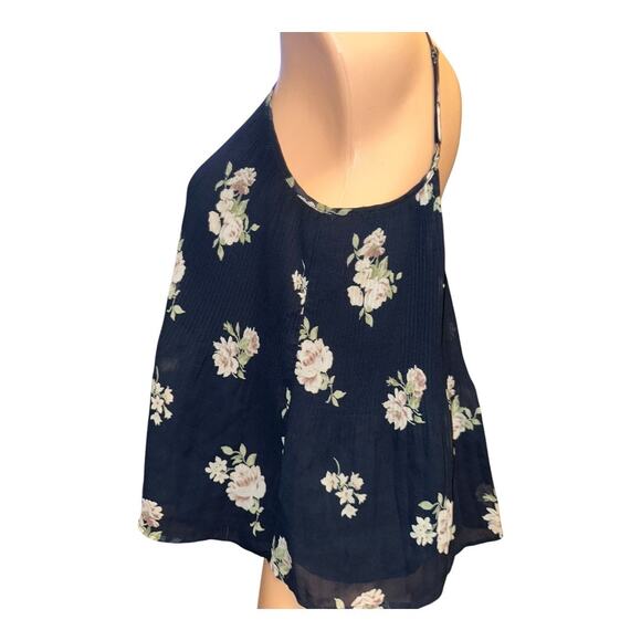 Abercrombie & Fitch womens small cami blue floral pleated cami floral print - Picture 5 of 7